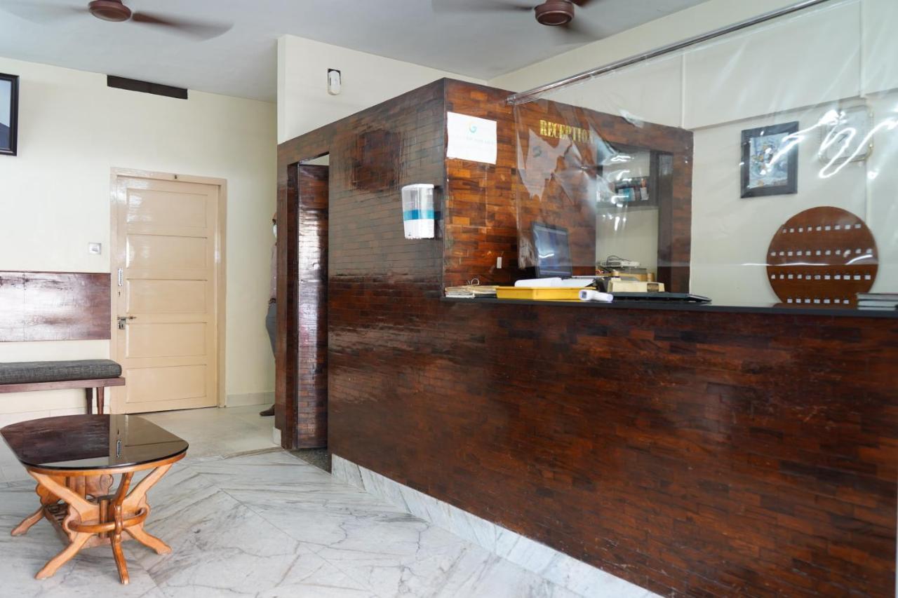 Sangeetha Tourist Home تريفِندرم المظهر الخارجي الصورة