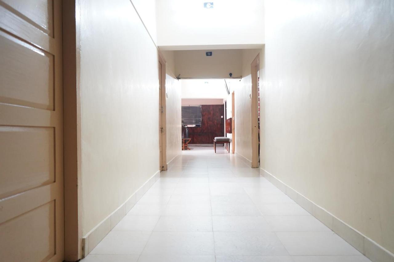 Sangeetha Tourist Home تريفِندرم المظهر الخارجي الصورة